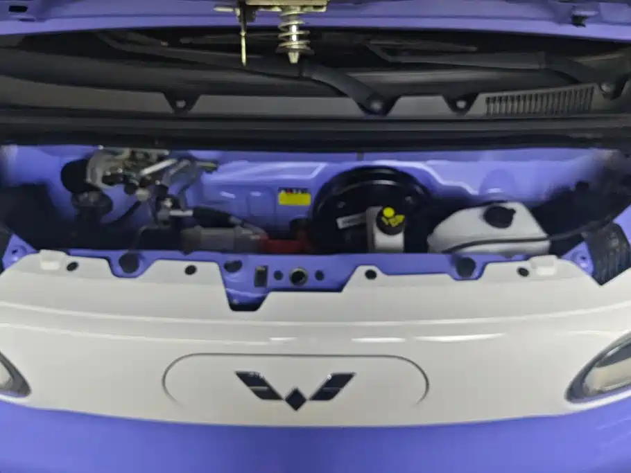 Wuling MINIEV — миниатюра 10