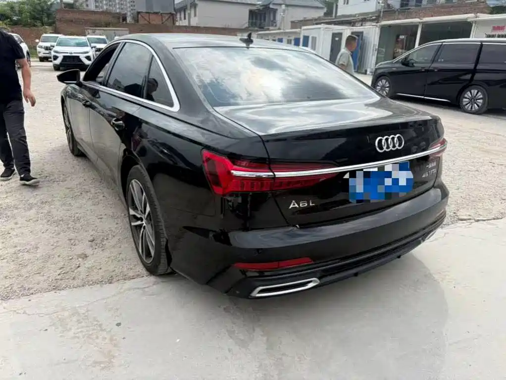 Audi A6L — миниатюра 5