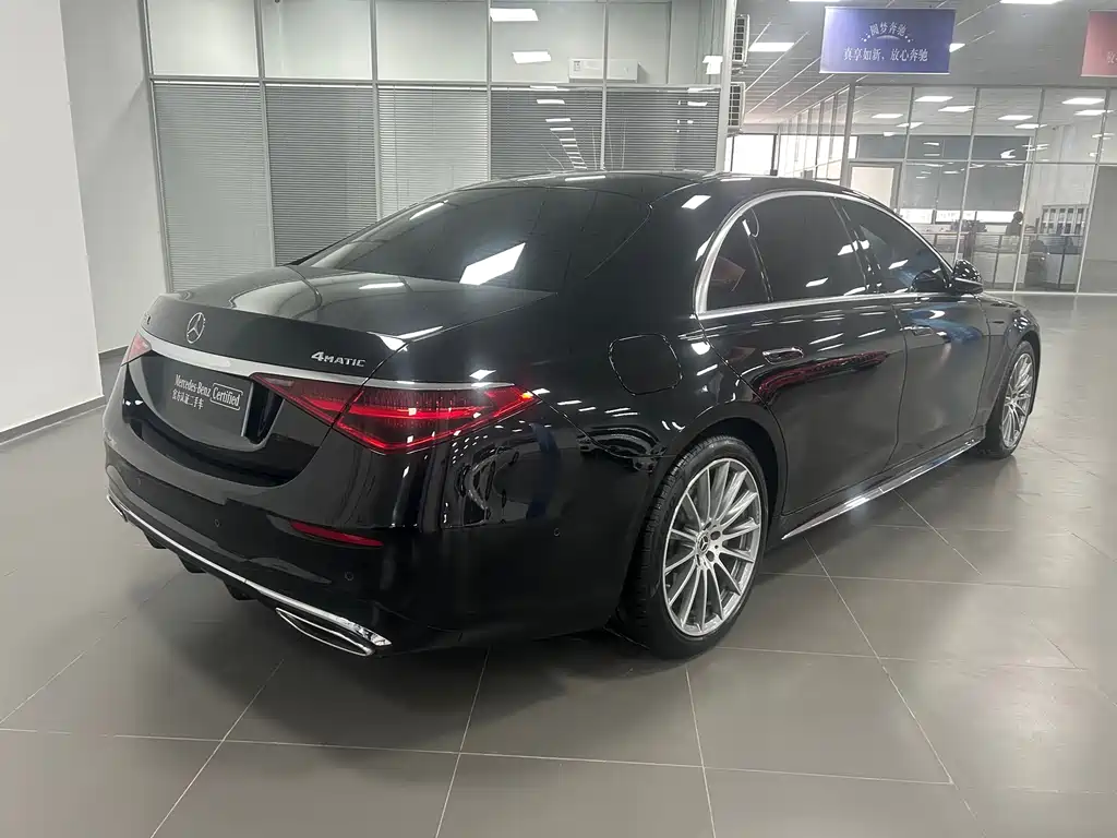 MERCEDES-BENZ S CLASS