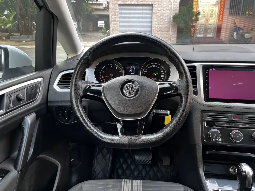 Volkswagen Golf Sportsvan — миниатюра 8