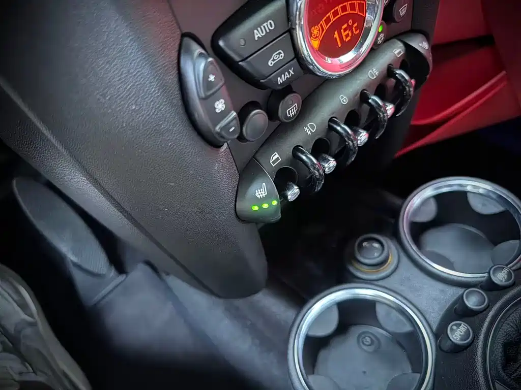 MINI Mini Coupe — миниатюра 11