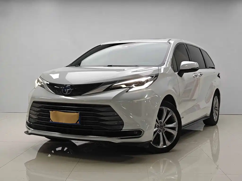 Toyota Sienna 2021 2.5L Luxury