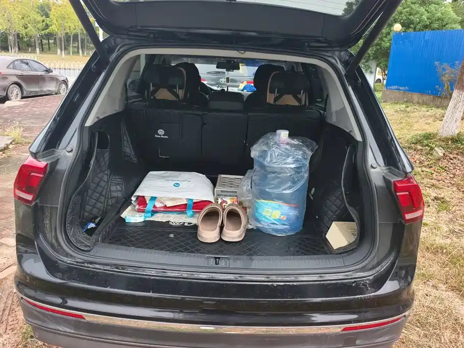 Volkswagen Tiguan L — миниатюра 4