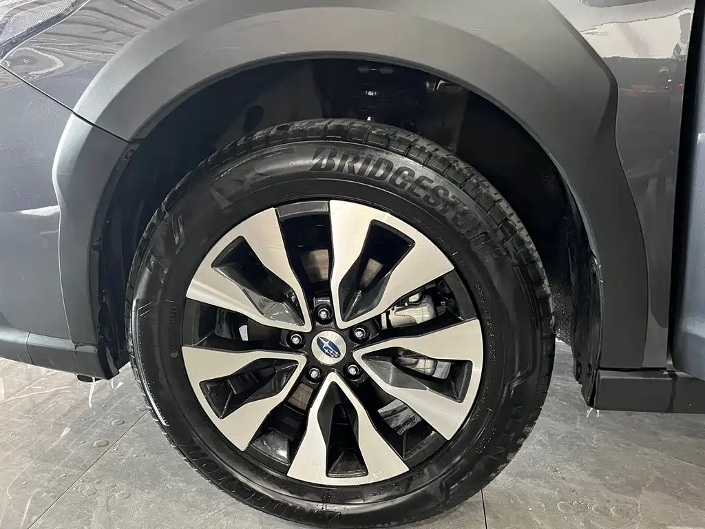 SUBARU OUTBACK