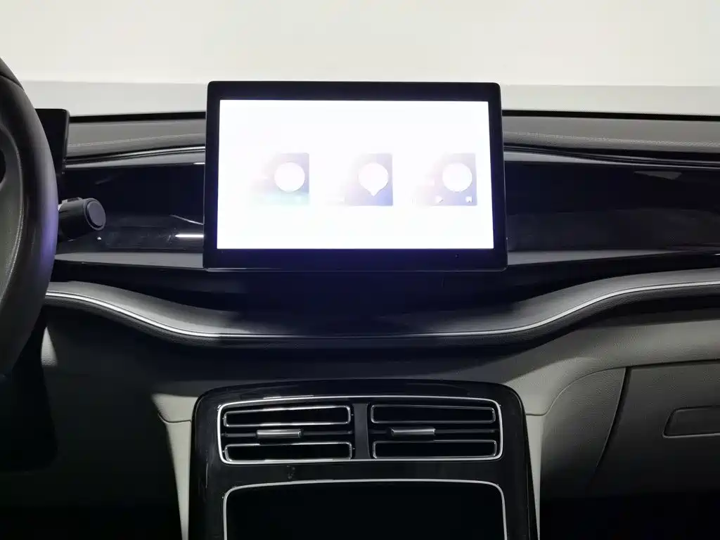 BYD Qin PLUS — миниатюра 12