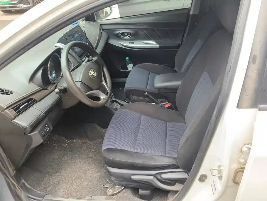 Toyota Yaris L Zhixuan YARiS L 2015 1.5E AT