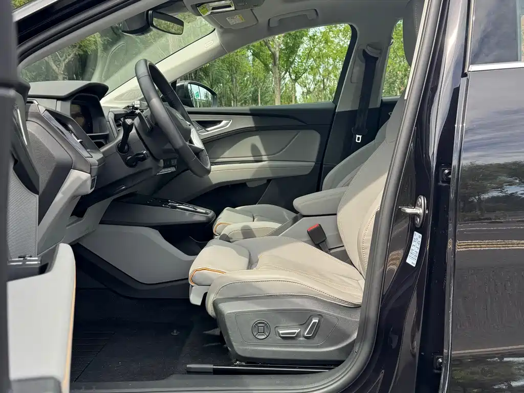 Audi Q5 e-tron — миниатюра 9