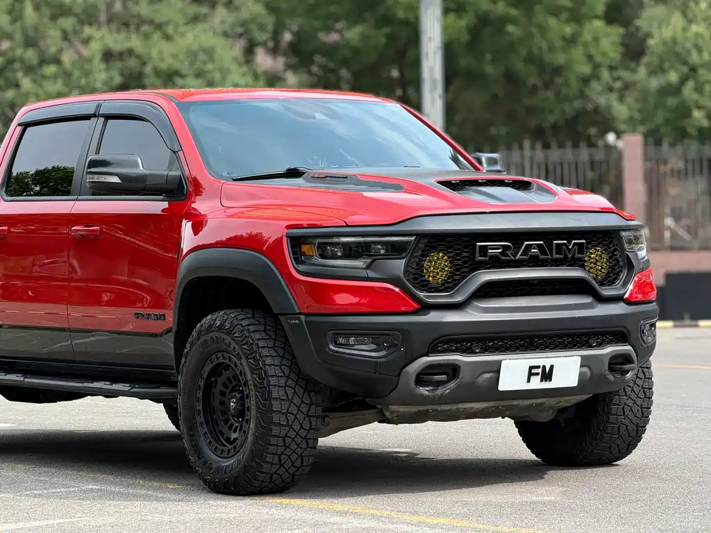 Ram Trucks 2023 6.2T