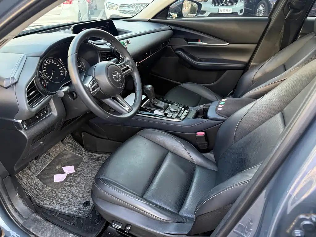Mazda CX-30 — миниатюра 9