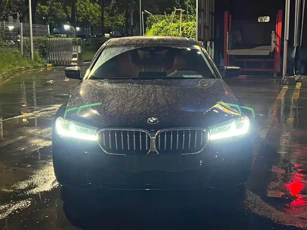 BMW 5 Series — миниатюра 2