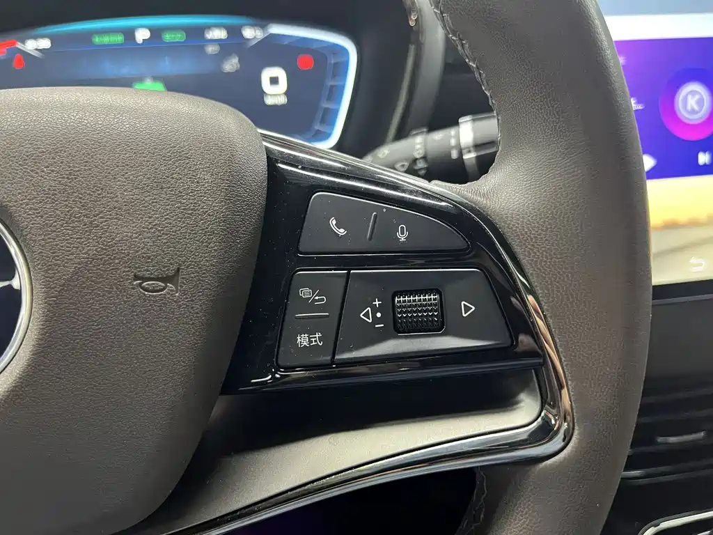 BYD Han — миниатюра 15