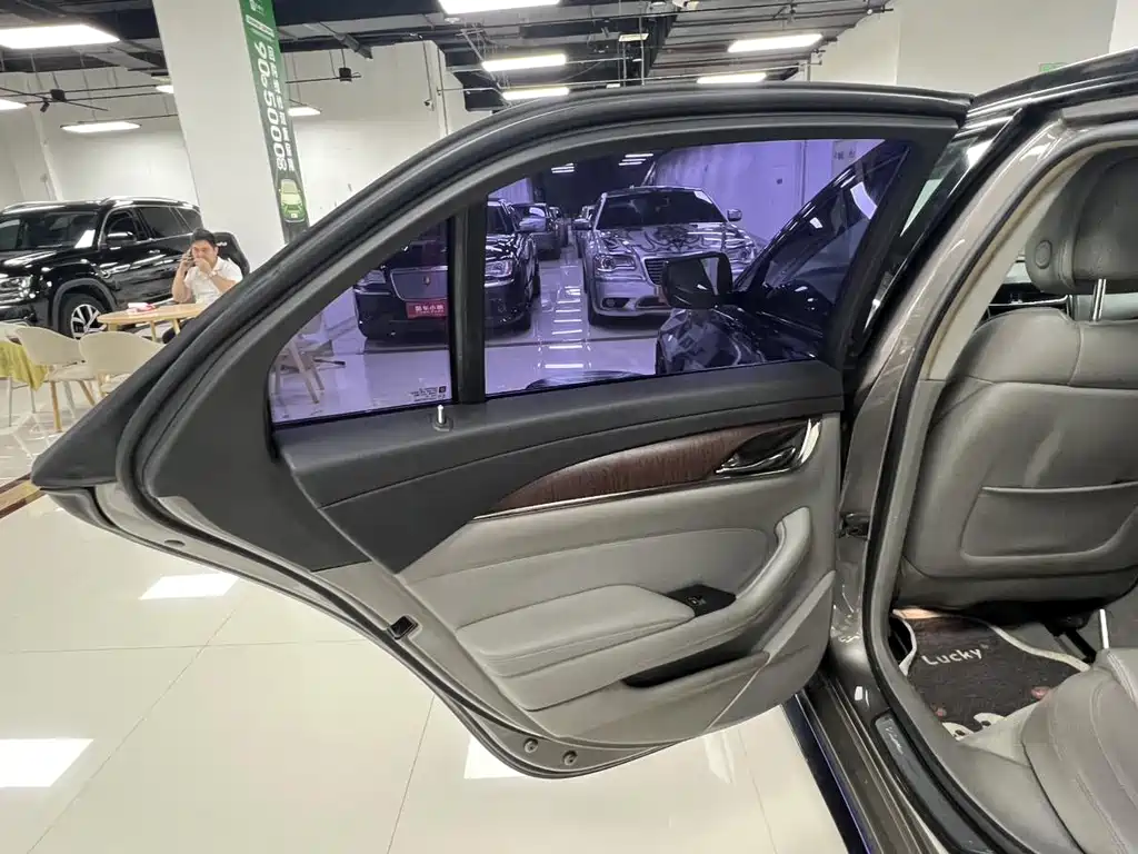 Cadillac CTS — миниатюра 28