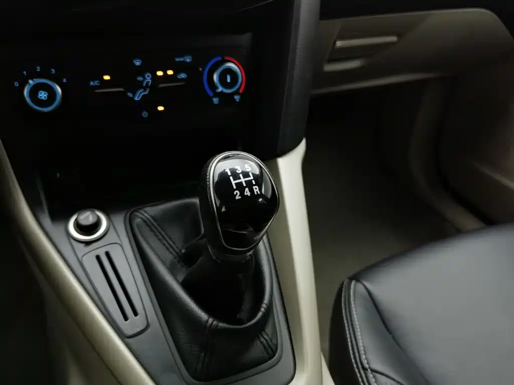 Ford Focus — миниатюра 13