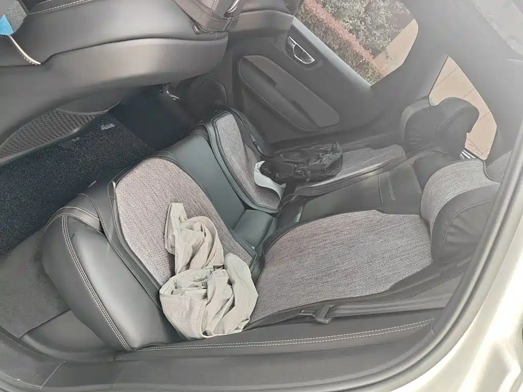Volvo XC60 — миниатюра 15