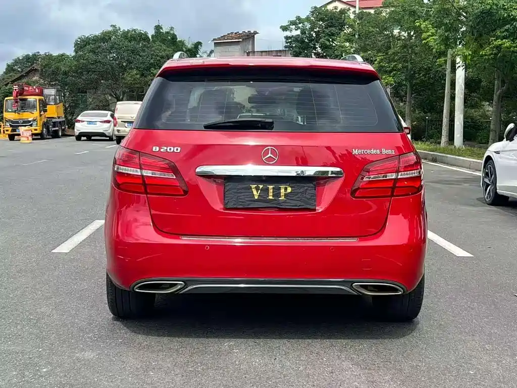 Mercedes-Benz B-Class — миниатюра 8