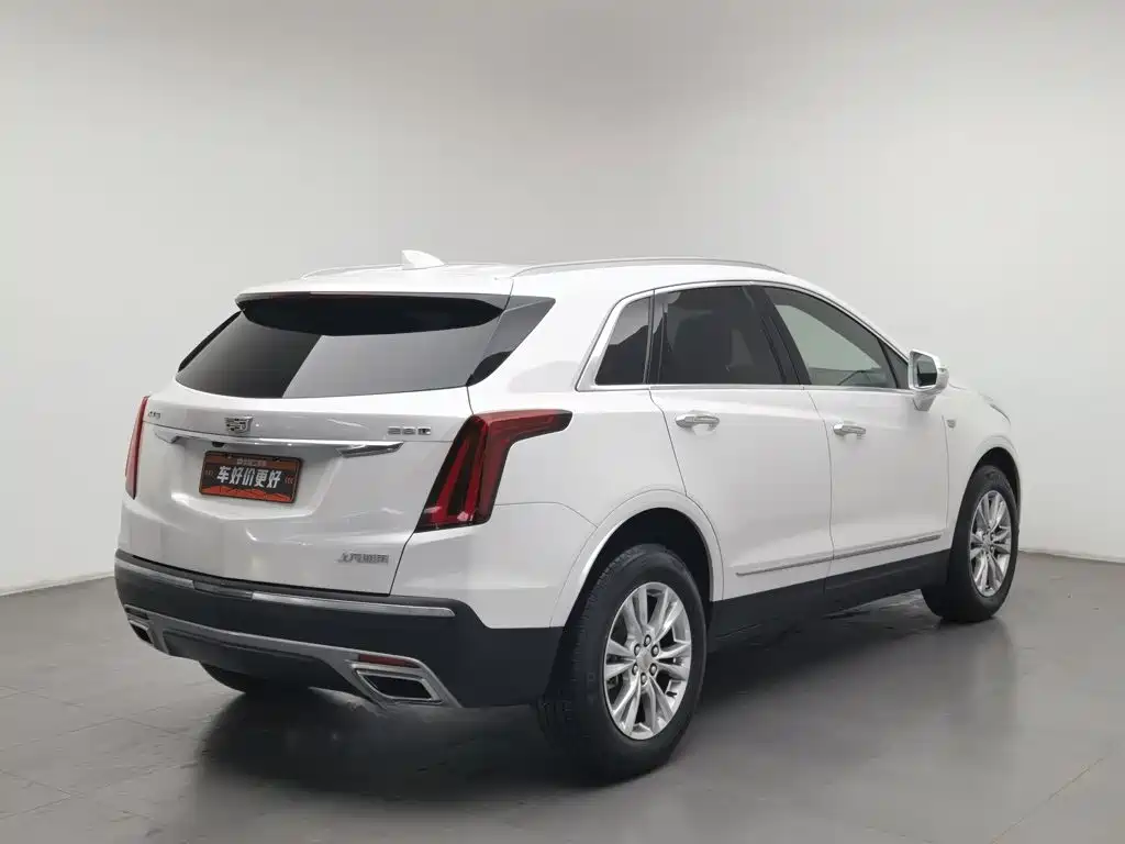 Cadillac XT5 — миниатюра 2