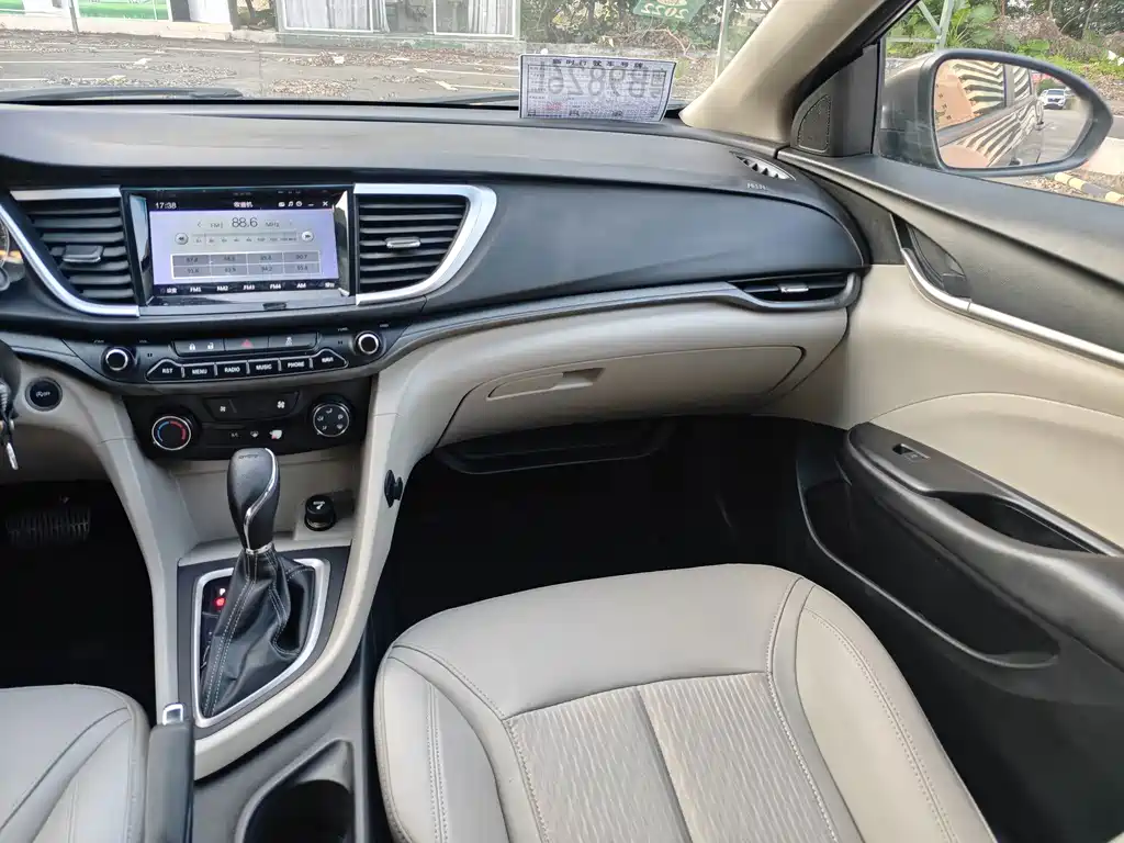 Buick Excelle — миниатюра 11