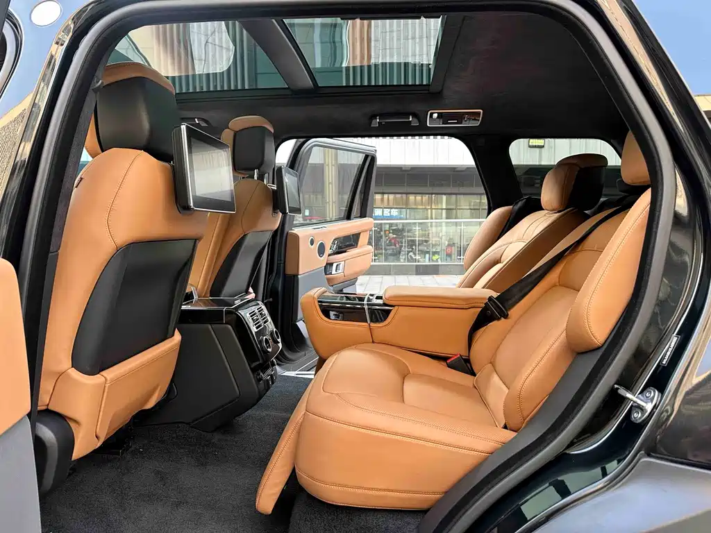 Land Rover Range Rover — миниатюра 12