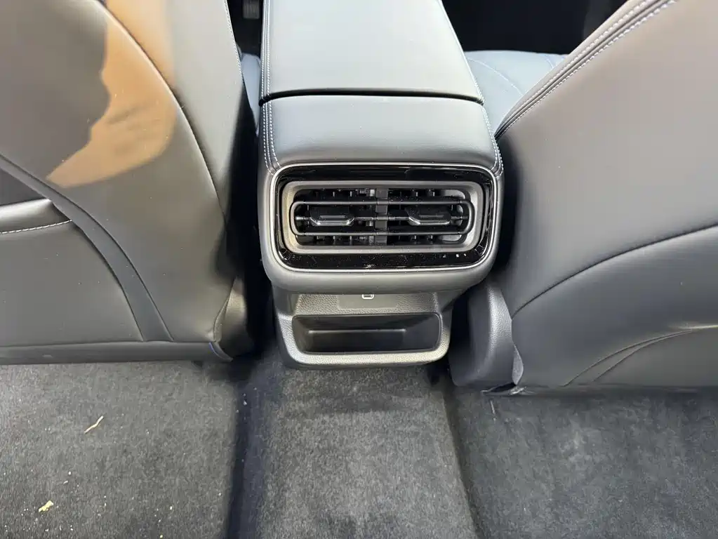 Geely Xingrui — миниатюра 10