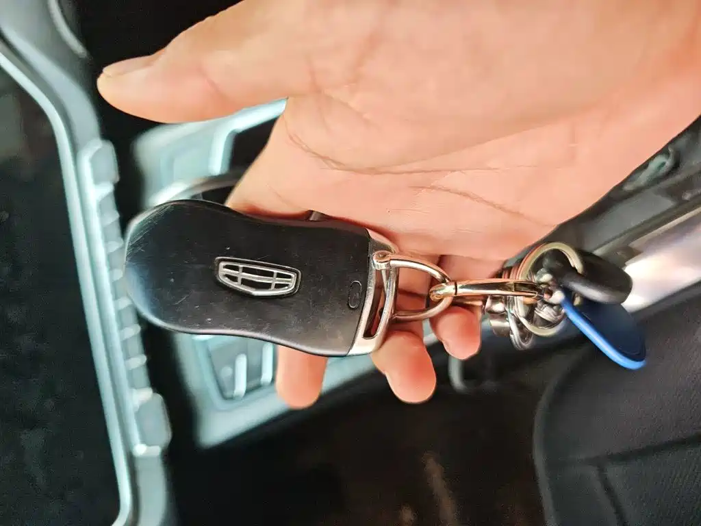 Geely Boyue — миниатюра 12