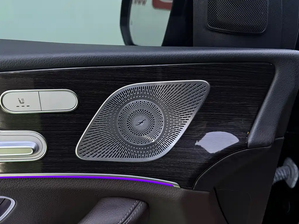 Mercedes-Benz GLE (Import) — миниатюра 17