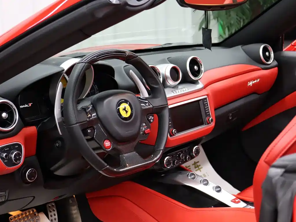 Ferrari California T — миниатюра 8