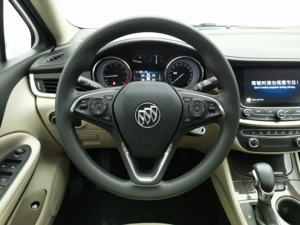 Buick Verano — миниатюра 11
