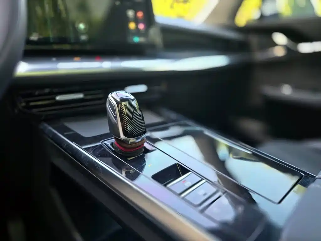 Roewe RX5 MAX 1.5T Auto Aspire Luxury Edition, фото 13