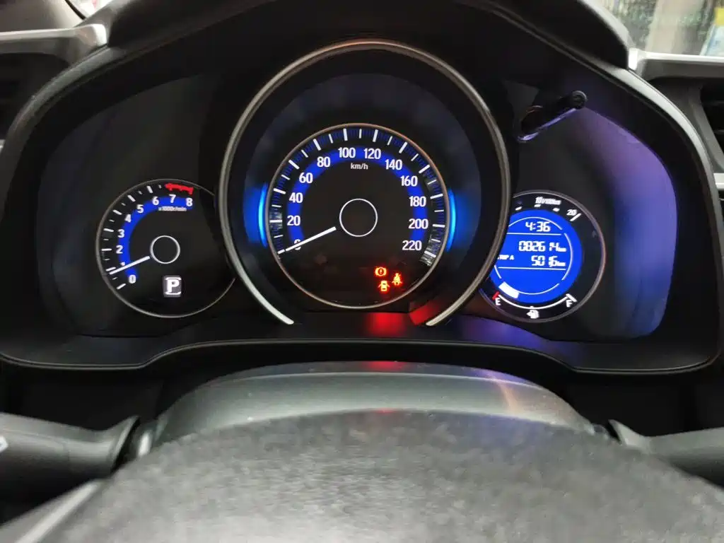 Honda Fit — миниатюра 8