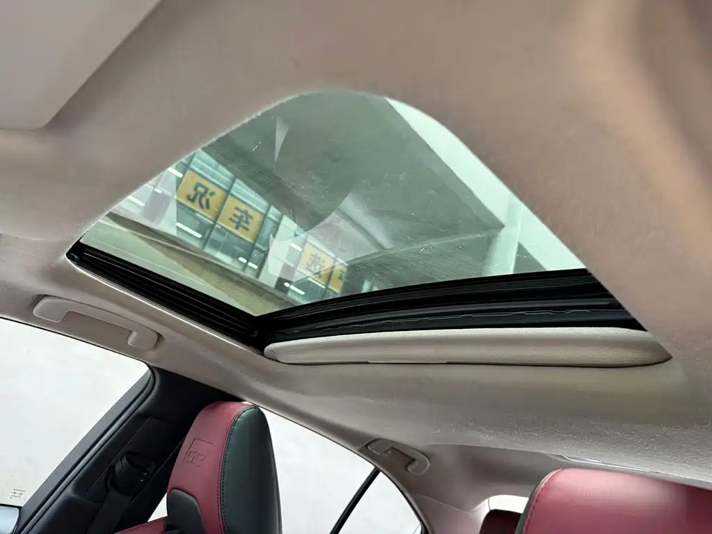 Toyota Corolla — миниатюра 19