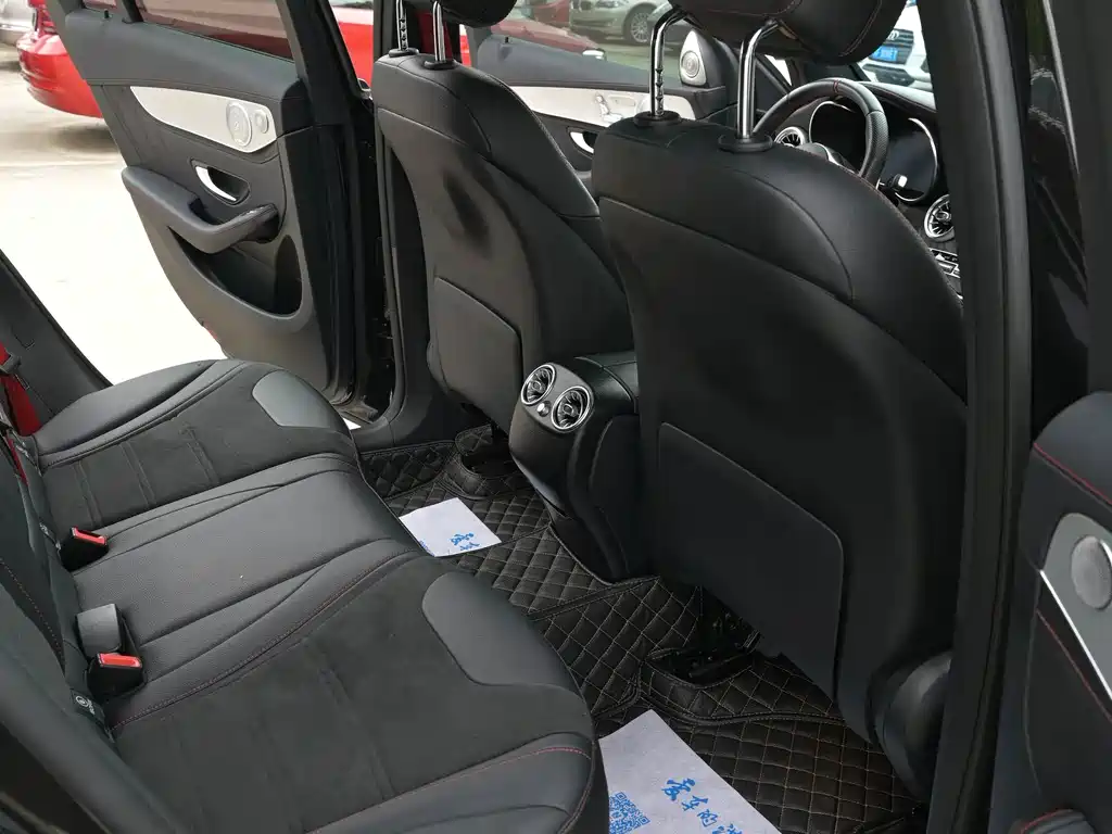 Mercedes-Benz GLC AMG — миниатюра 15