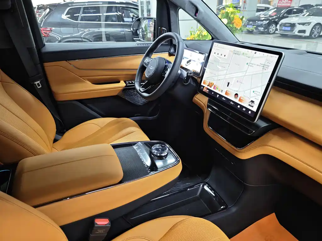 GEELY GALAXY WING TRUE L380