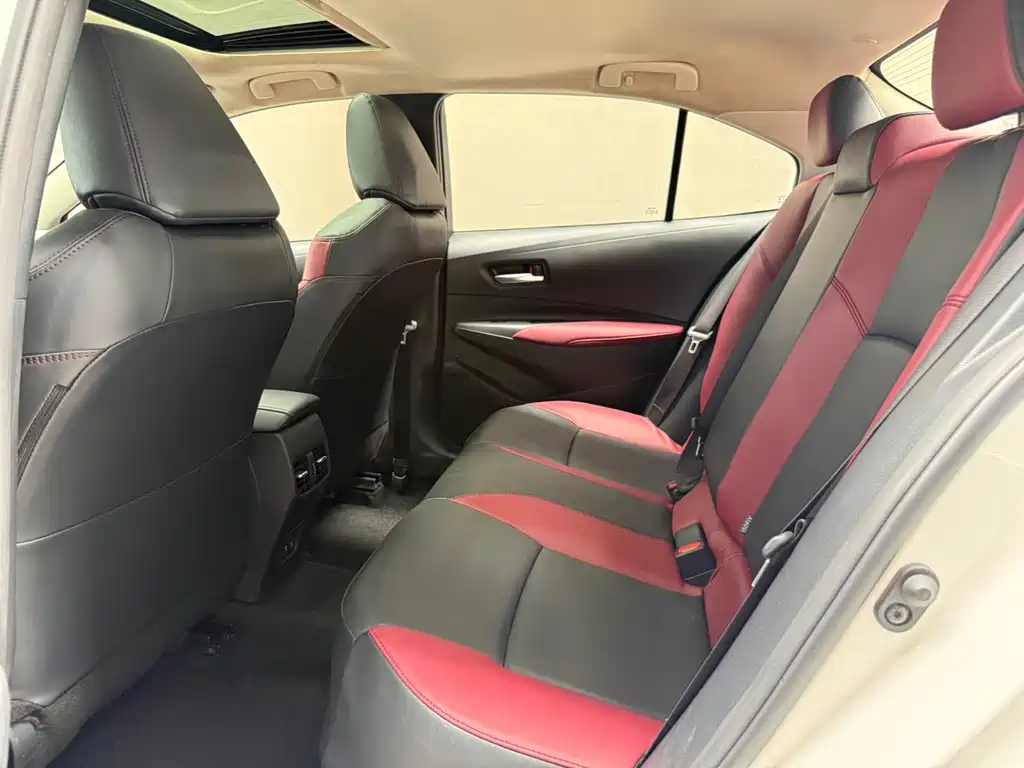 Toyota Corolla — миниатюра 10