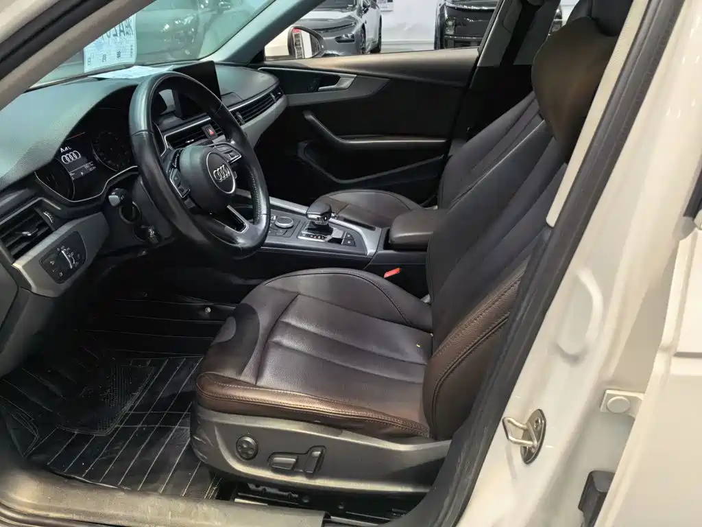 Audi A4L — миниатюра 12