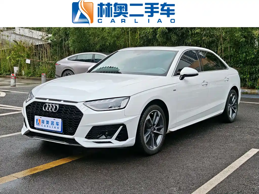 Audi A4L 2021