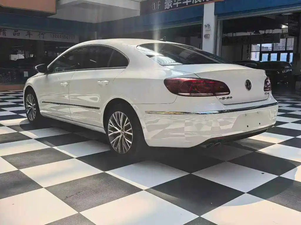Volkswagen CC — миниатюра 7
