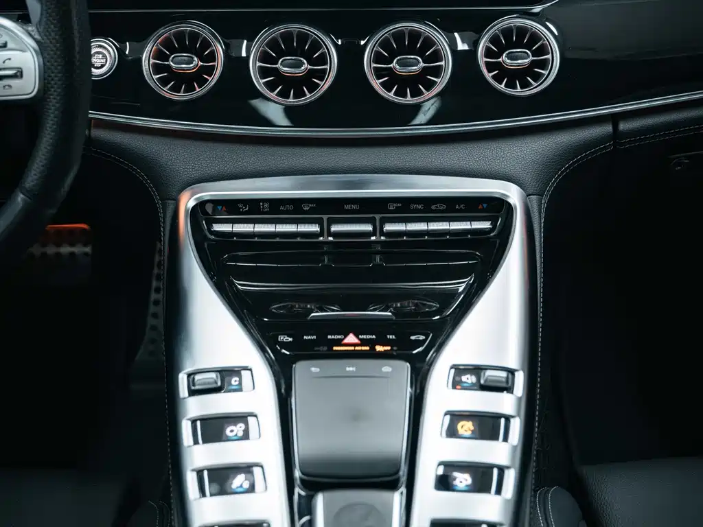 Mercedes-Benz AMG GT — миниатюра 22