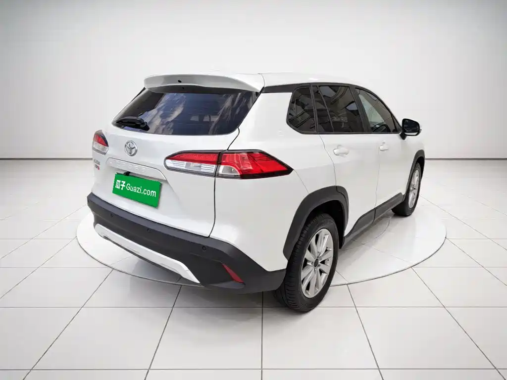 Toyota Corolla Cross — миниатюра 4
