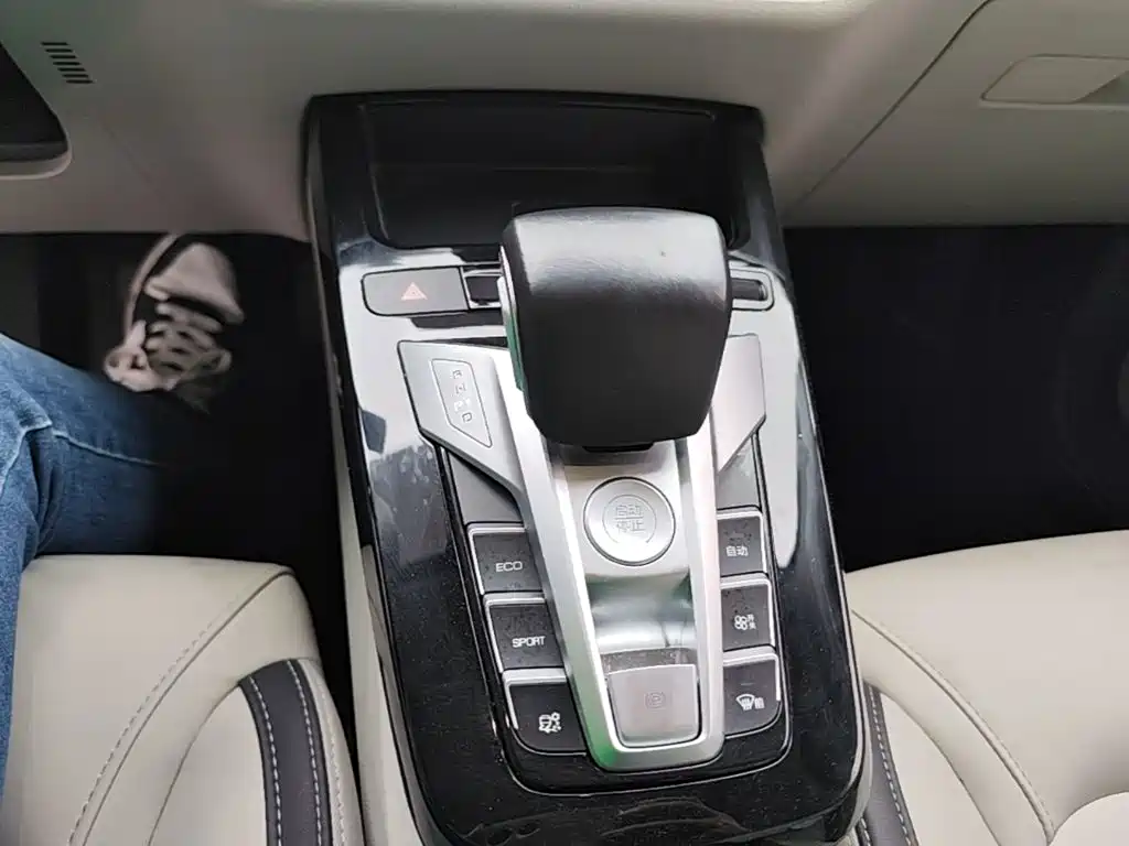 BYD Yuan Pro — миниатюра 14
