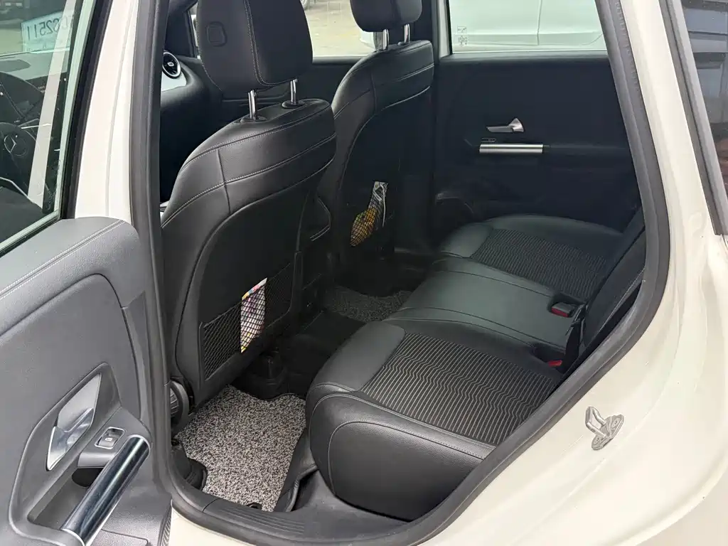 Mercedes-Benz B-Class — миниатюра 6