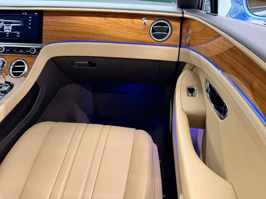 Bentley Continental — миниатюра 11