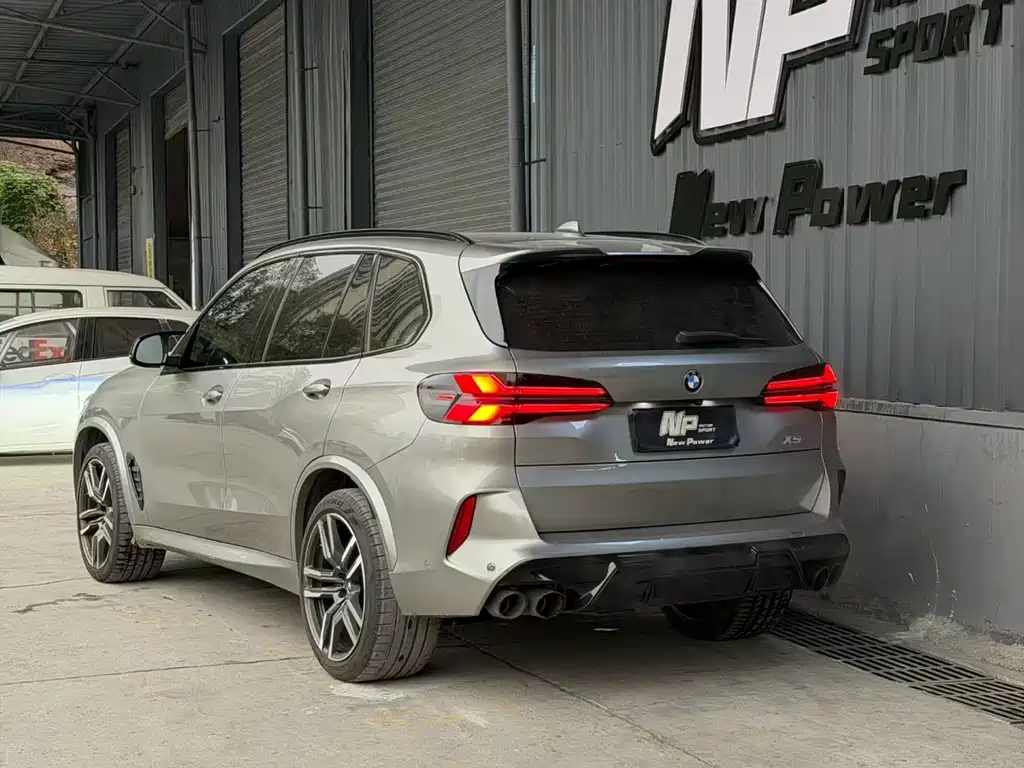 BMW X5 M