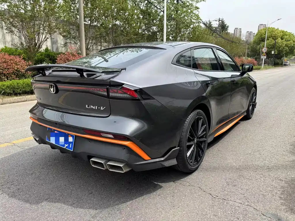 Changan UNI-V — миниатюра 7