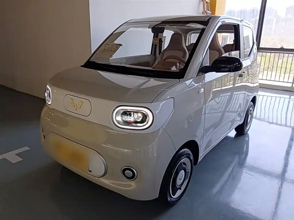 Wuling Hongguang Mini EV 2024 3rd Gen 215km Youth Edition