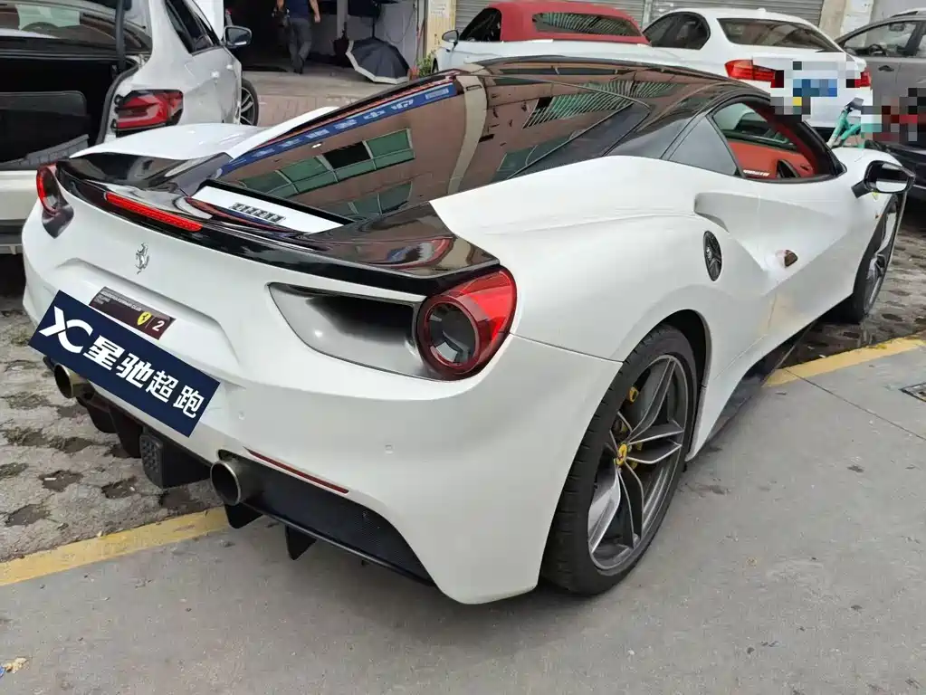 Ferrari 488 — миниатюра 3