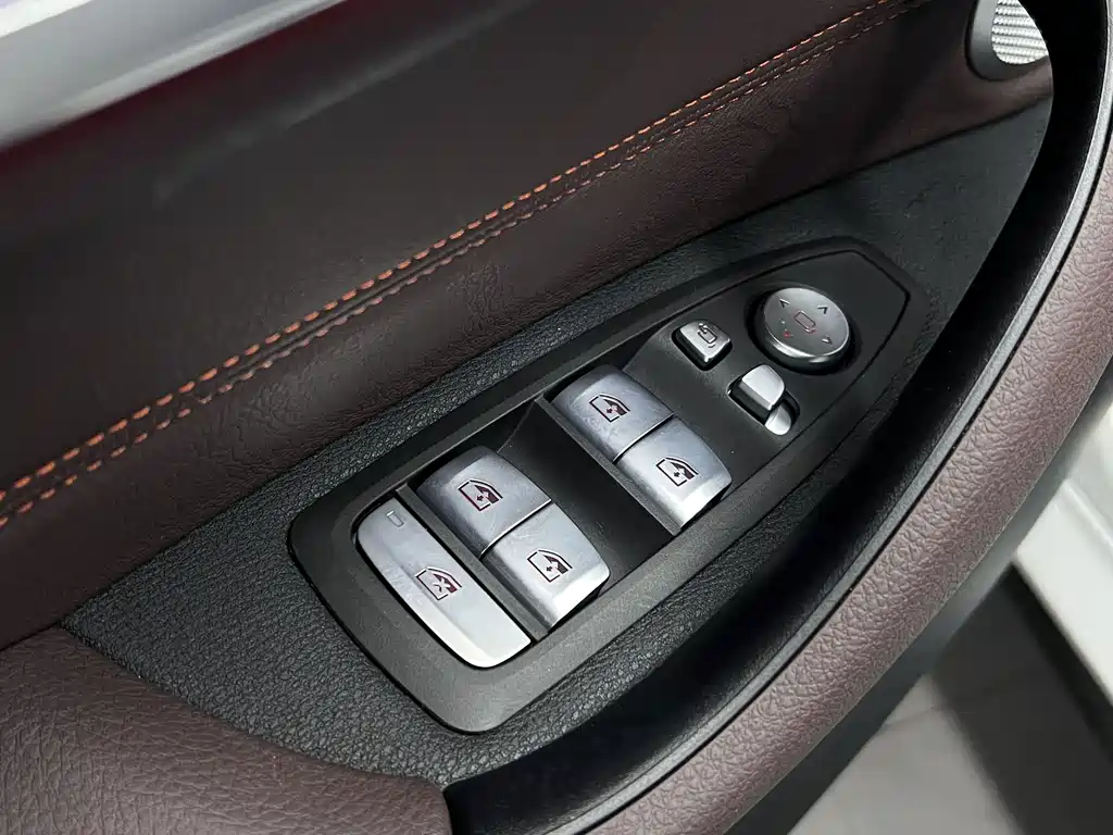 BMW X2 — миниатюра 29