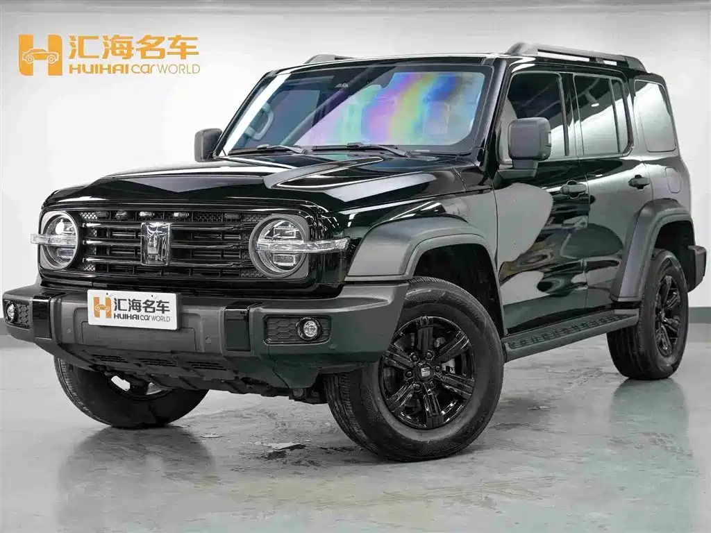 Tank Tank 300 2025
