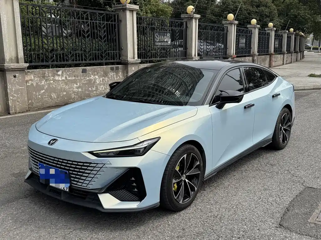 Changan UNI-V