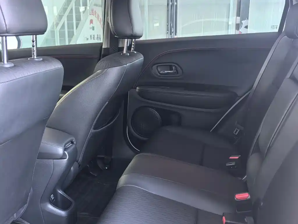 Honda Vezel — миниатюра 9