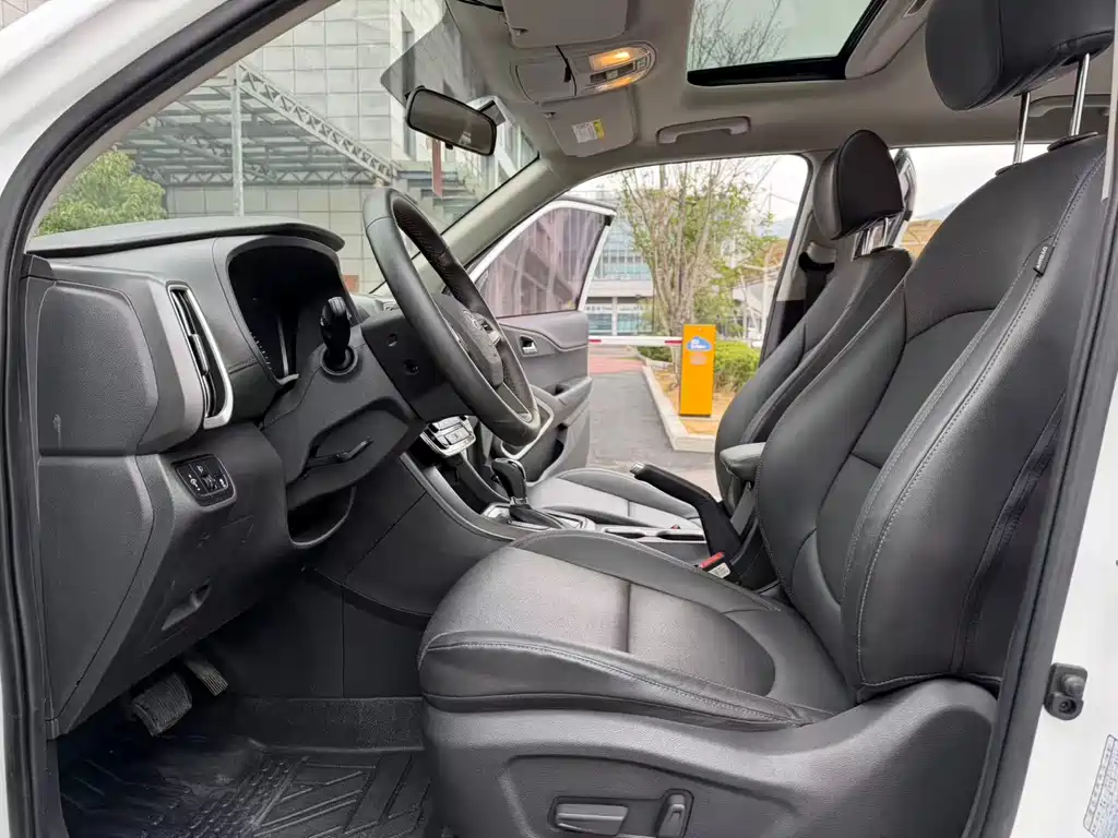 Hyundai BAIC Hyundai ix35 ix35 2019 2.0L AT Enjoy VI
